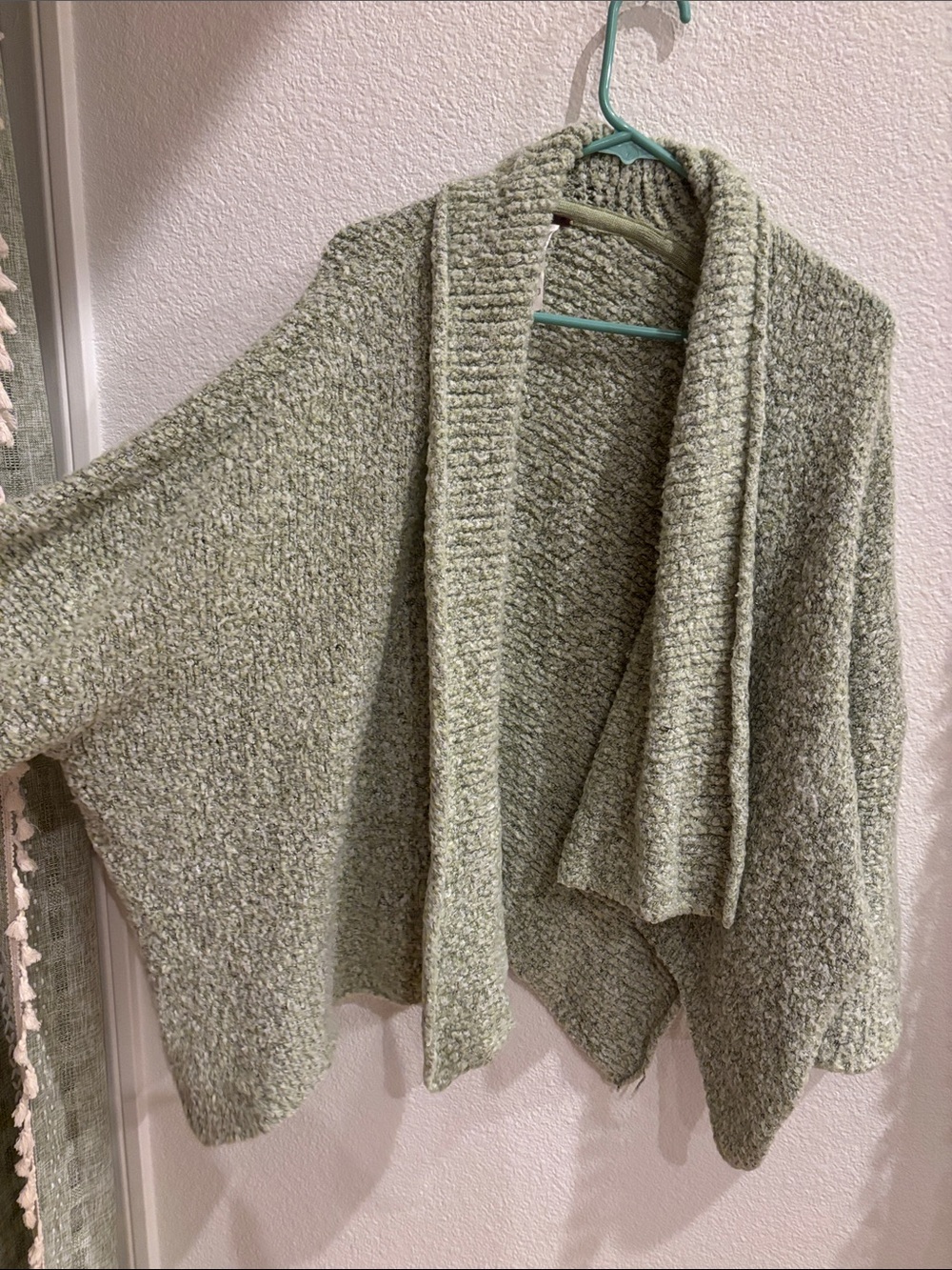 Free people oversized cropped blanket sweater